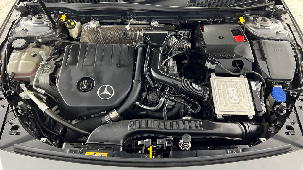 Mercedes-Benz A Class A200 Amg Line Black #22