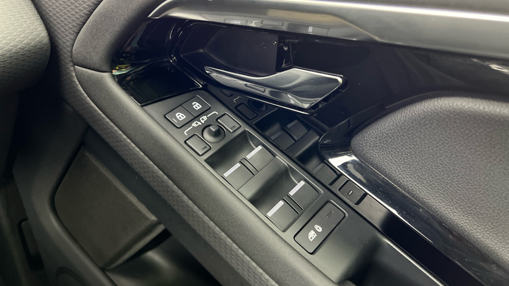 Land Rover Range Rover Evoque R-dynamic Se Brown #17
