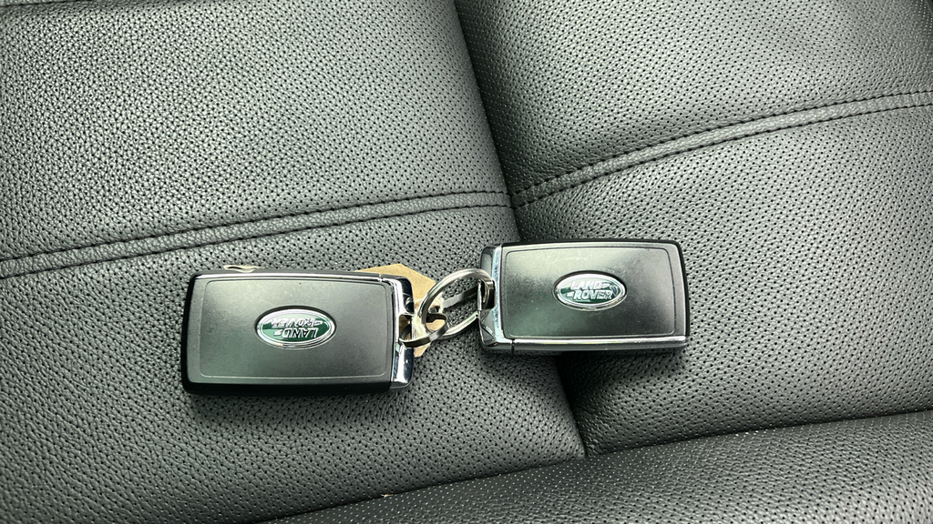 Land Rover Range Rover Evoque R-dynamic Se Brown #36