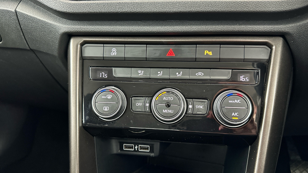 Volkswagen T-Roc Se Tdi Blue #16