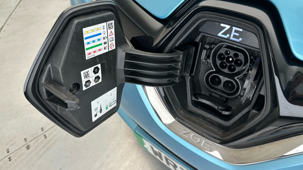Renault Zoe Gt Line Red #28