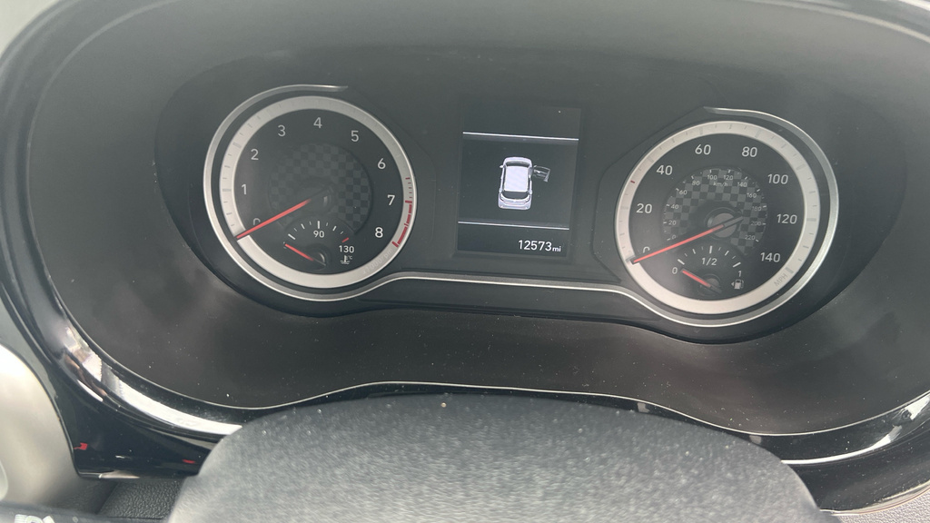 Hyundai I10 Se Connect Red #13