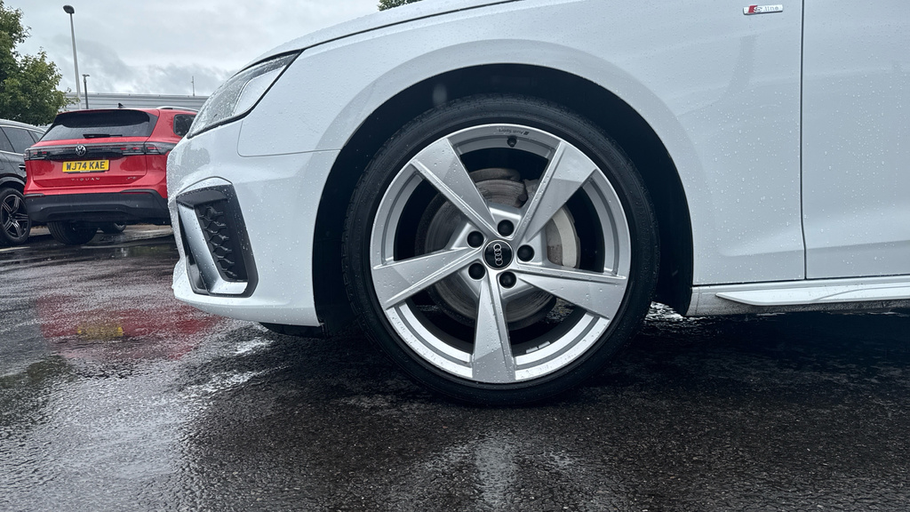Audi A4 Avant A4 S Line 40 Tfsi Mhev White #17