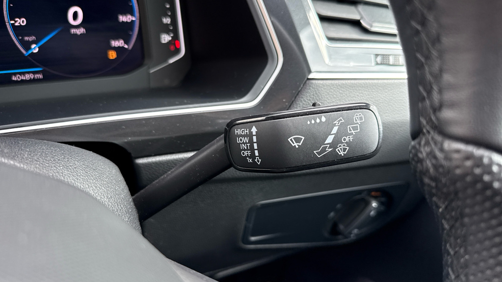 Volkswagen Tiguan Active Blue #33