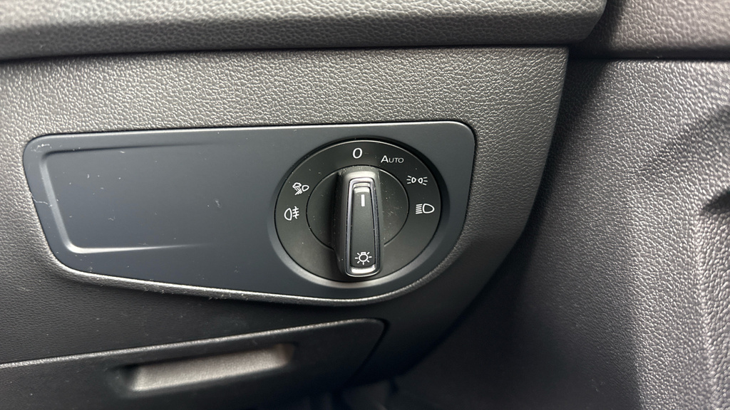 Volkswagen Tiguan Active Blue #21
