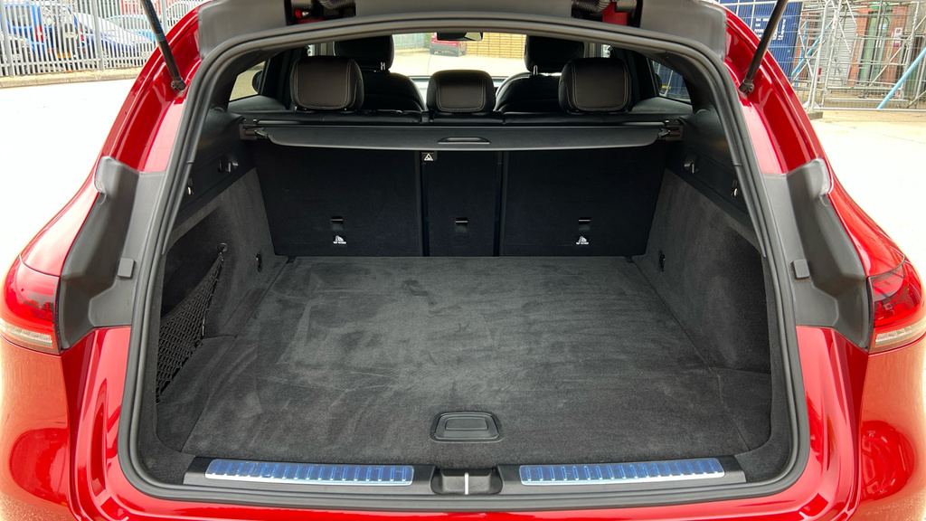 Mercedes-Benz EQC Suv Black #31
