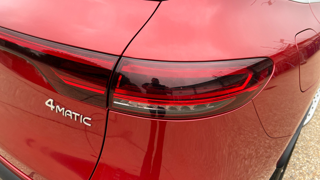 Mercedes-Benz EQC Suv Black #42