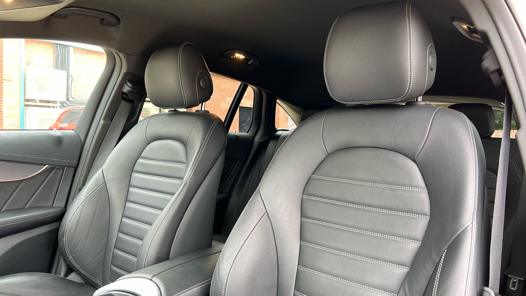 Mercedes-Benz EQC Suv Black #38