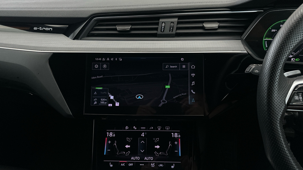 Audi Q8 e tron Vorsprung 55 E-tron Quattro 300,00 Kw Black #18