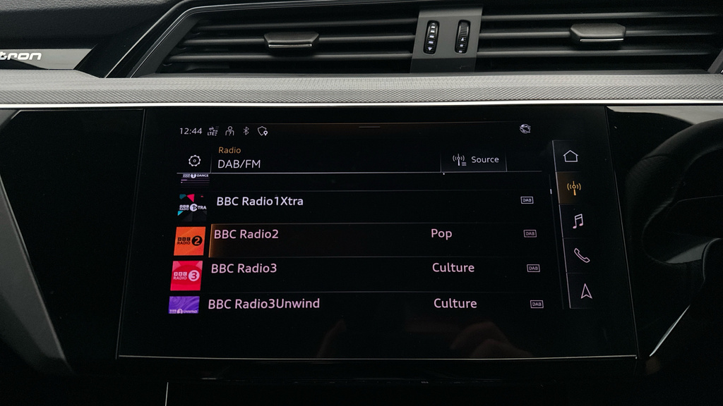 Audi Q8 e tron Vorsprung 55 E-tron Quattro 300,00 Kw Black #19