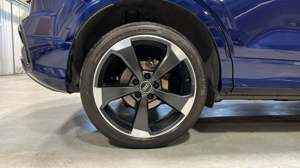 Audi Q2 S Line Grey #26