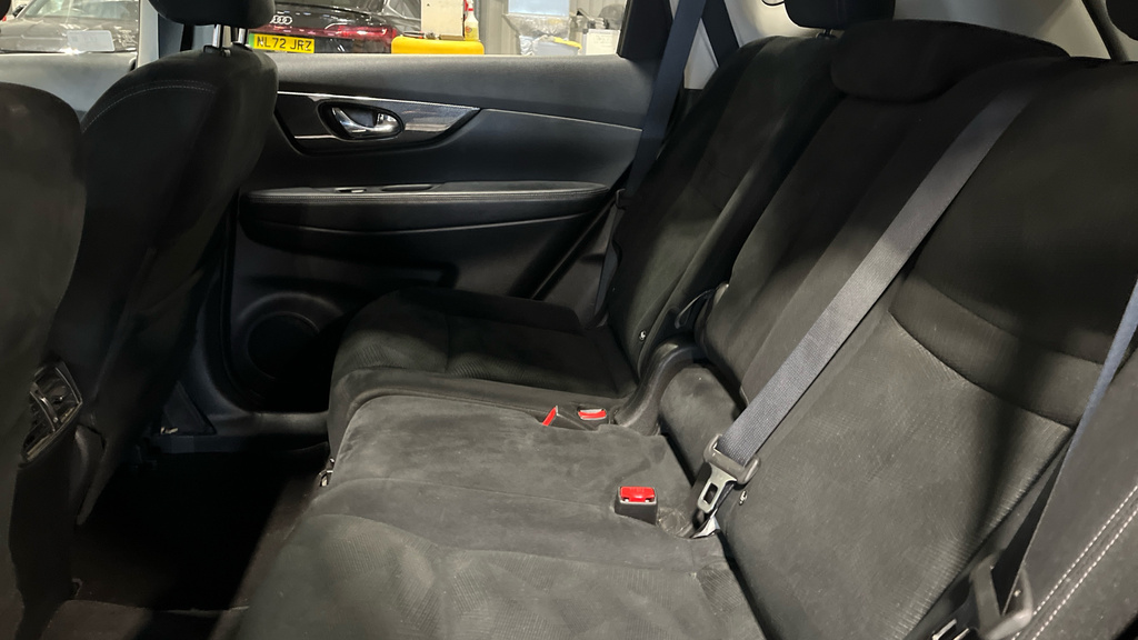 Nissan X-Trail Acenta Black #19