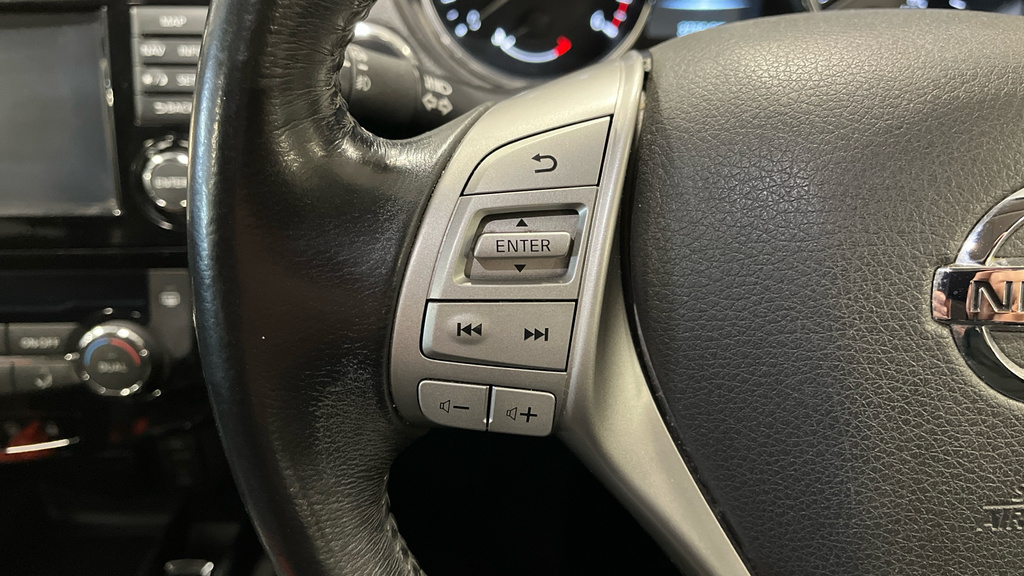 Nissan X-Trail Acenta Black #30