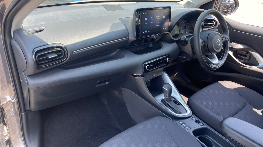 Mazda 2 1.5I Hybrid Homura Cvt White #11