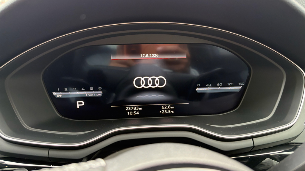 Audi A4 Avant Black Edition Black #16