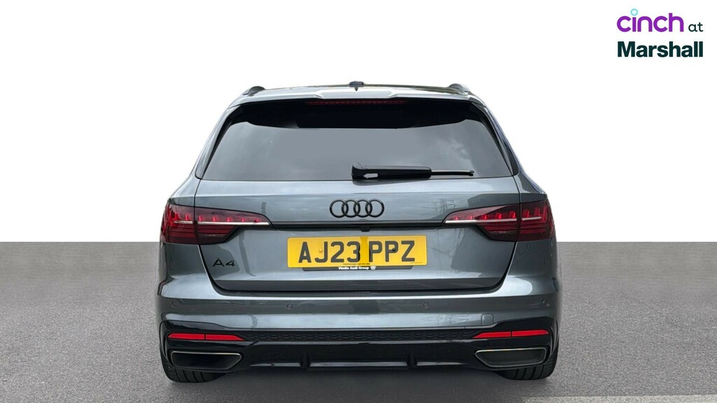 Audi A4 Avant Black Edition Black #4