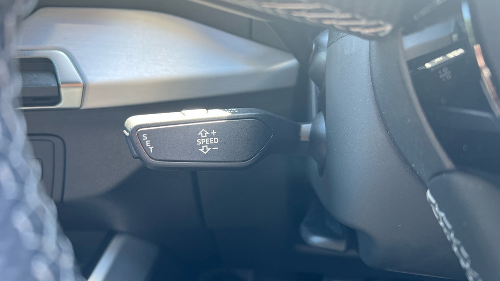 Audi Q2 35 Tfsi S Line S Tronic Silver #46