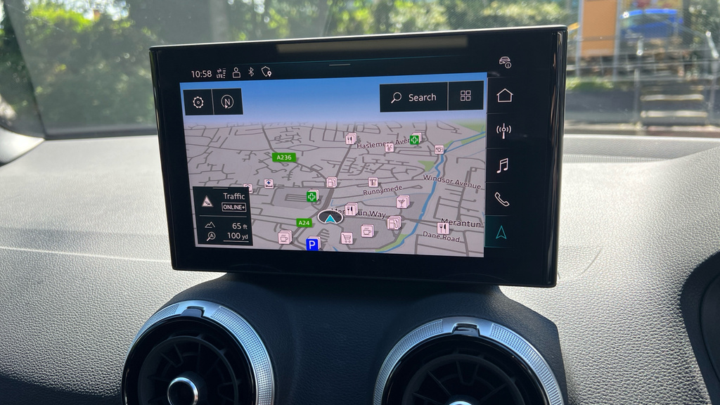 Audi Q2 35 Tfsi S Line S Tronic Silver #29
