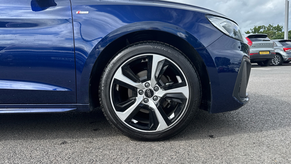 Audi A1 A1 30 Tfsi S Line S Tronic Black #19