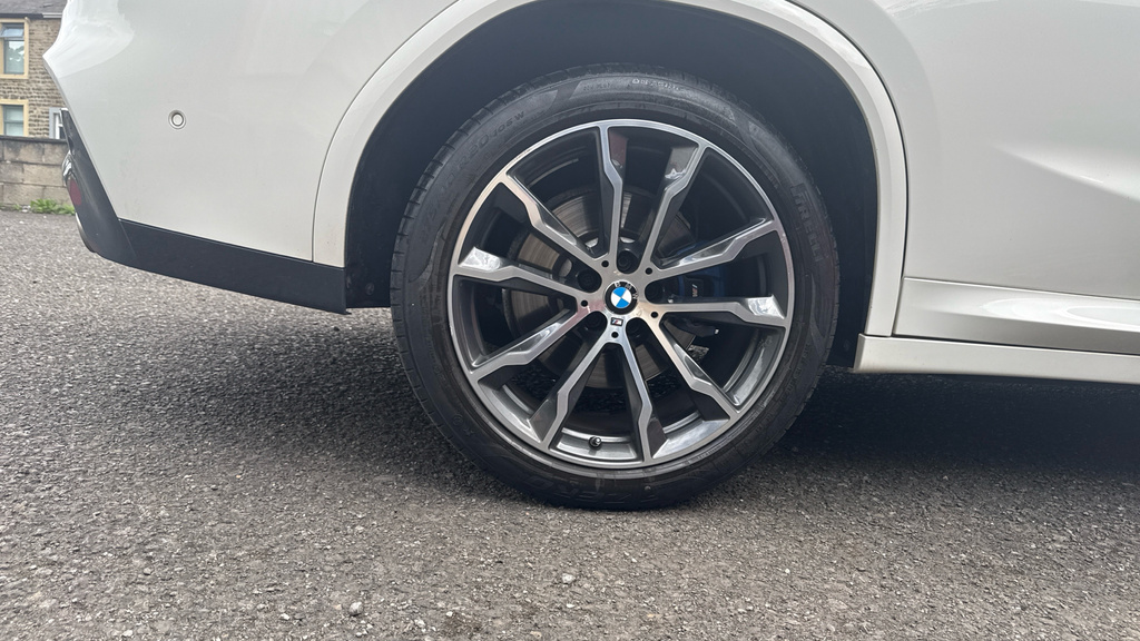 BMW X4 M Xdrive X4 M Competition Step Red #19
