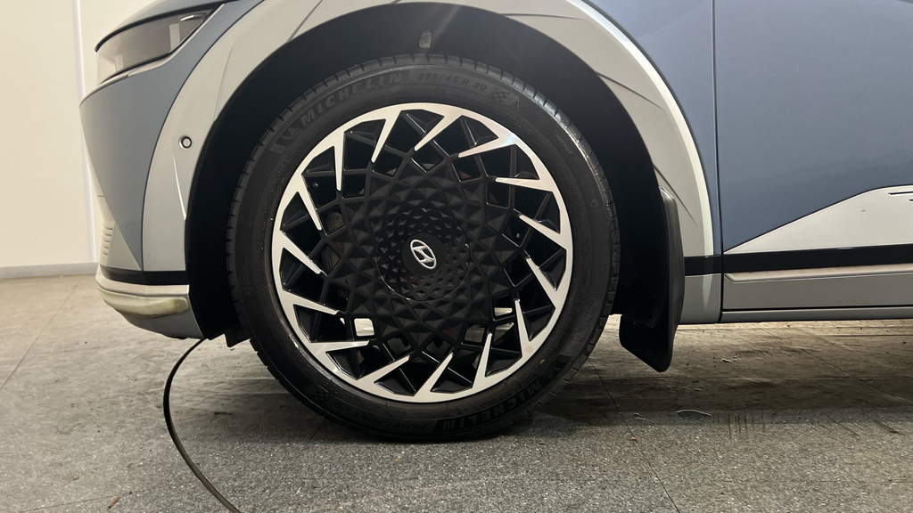 Hyundai Ioniq 5 Premium Automatic Grey #30