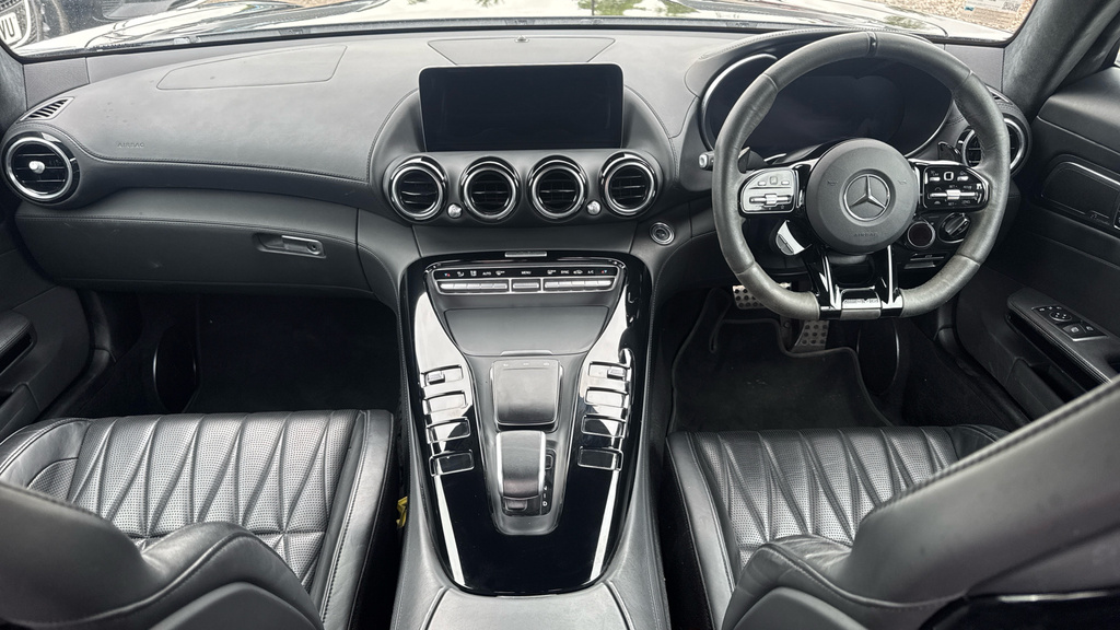 Mercedes-Benz AMG GT Coupe White #13