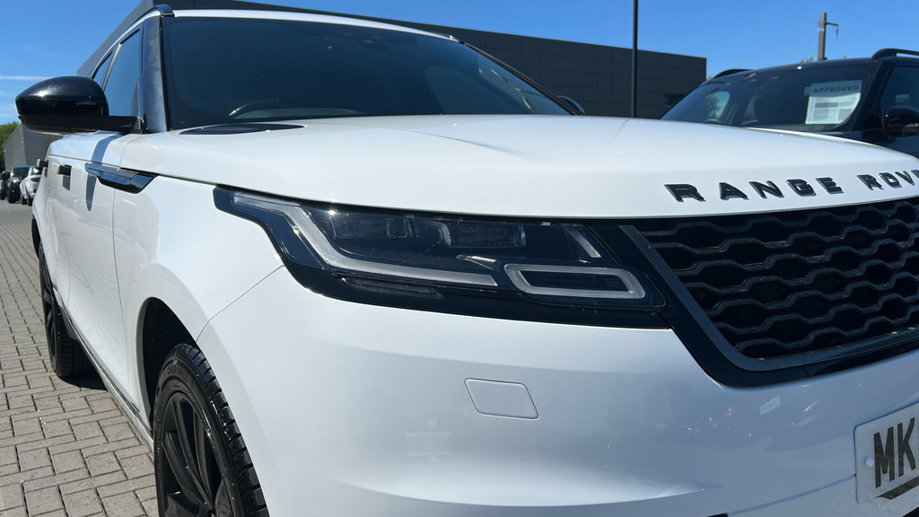 Land Rover Range Rover Velar R-dynamic S Gold #50