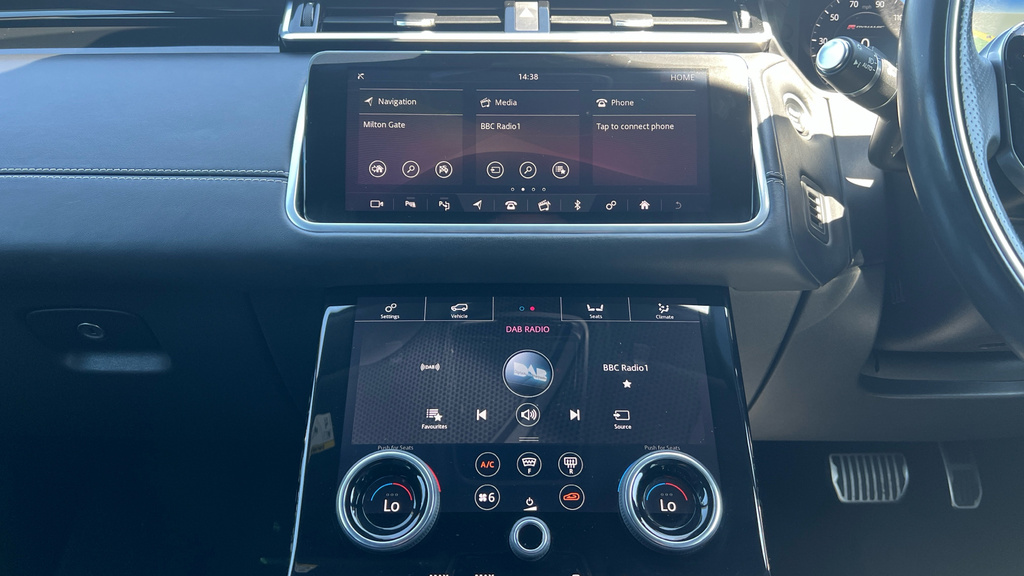 Land Rover Range Rover Velar R-dynamic S Gold #15