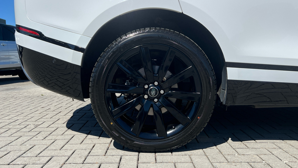 Land Rover Range Rover Velar R-dynamic S Gold #29