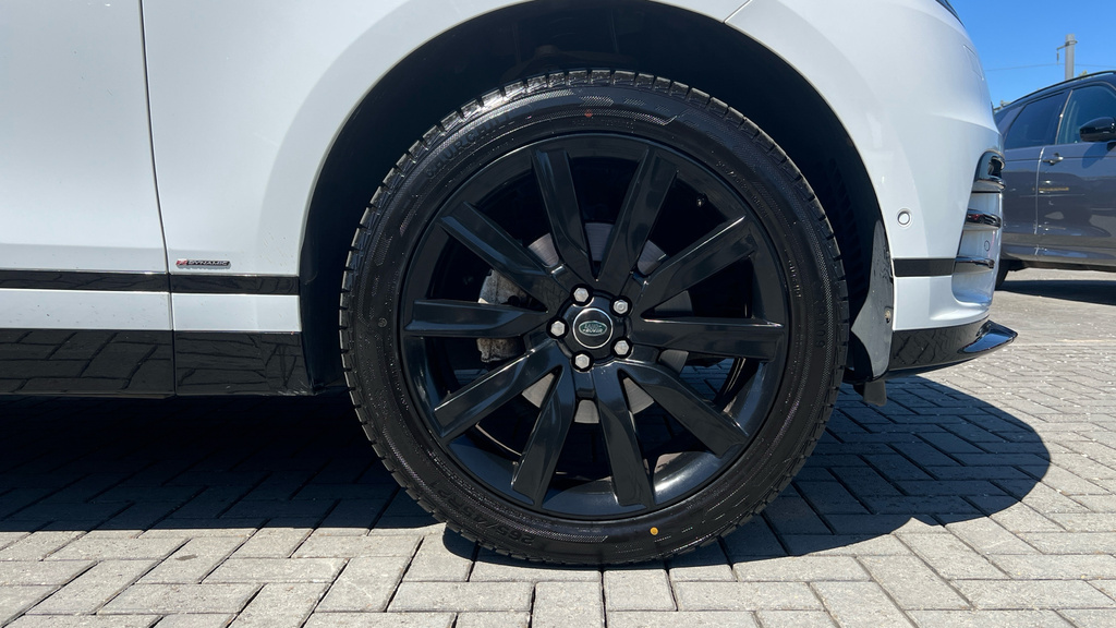 Land Rover Range Rover Velar R-dynamic S Gold #34