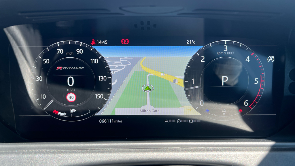 Land Rover Range Rover Velar R-dynamic S Gold #21