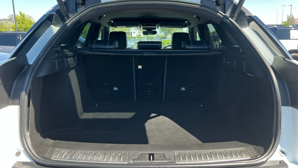 Land Rover Range Rover Velar R-dynamic S Gold #25