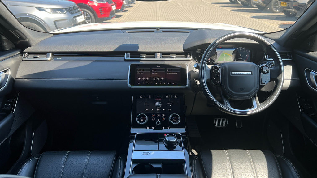Land Rover Range Rover Velar R-dynamic S Gold #35