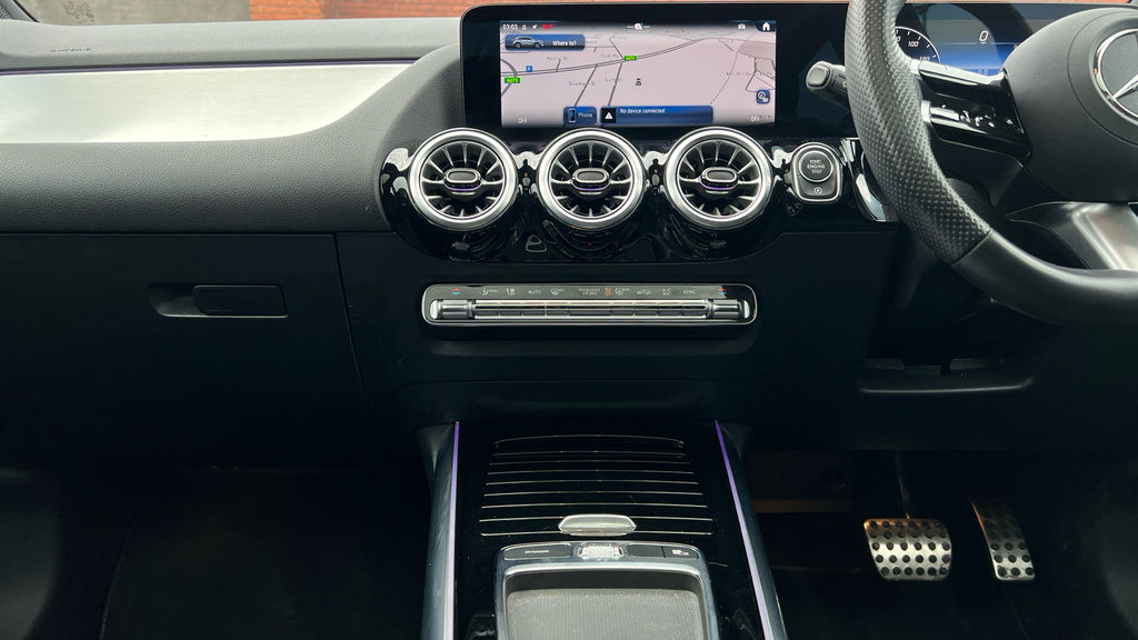 Mercedes-Benz GLA Class Gla 200 Amg Line Executive Grey #15