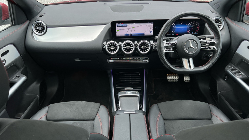 Mercedes-Benz GLA Class Gla 200 Amg Line Executive Grey #14