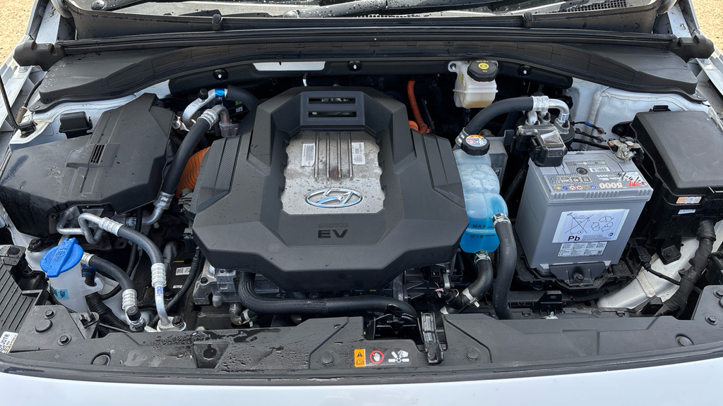 Hyundai Ioniq Hatchback Blue #29