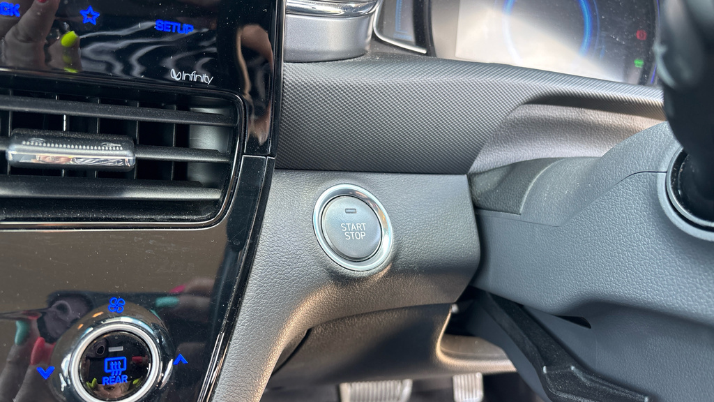 Hyundai Ioniq Hatchback Blue #17