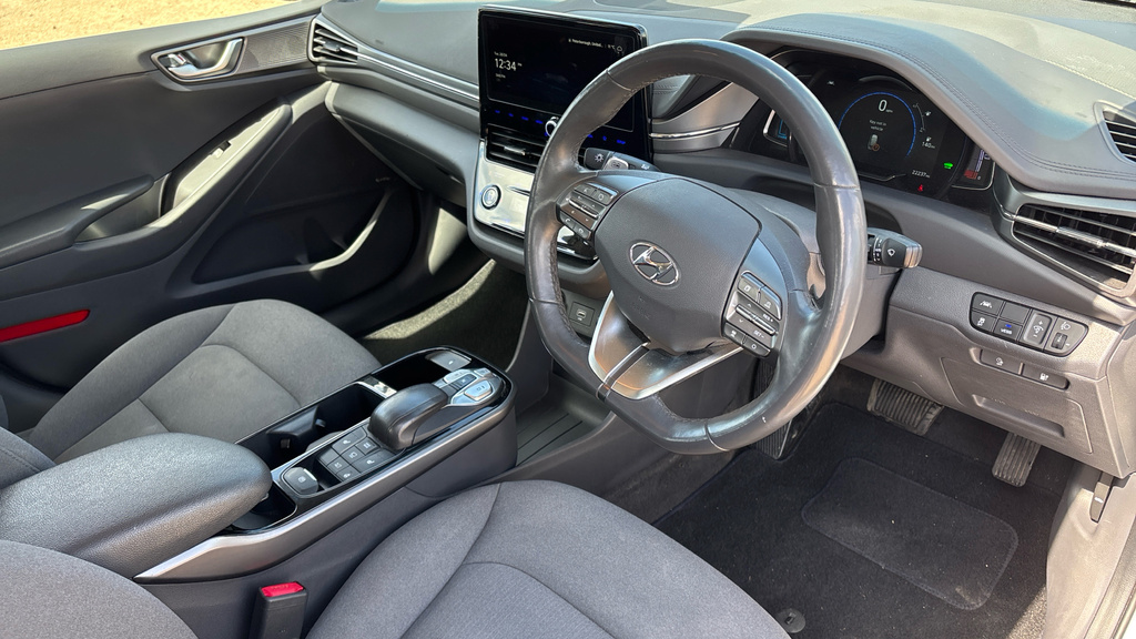 Hyundai Ioniq Hatchback Blue #11