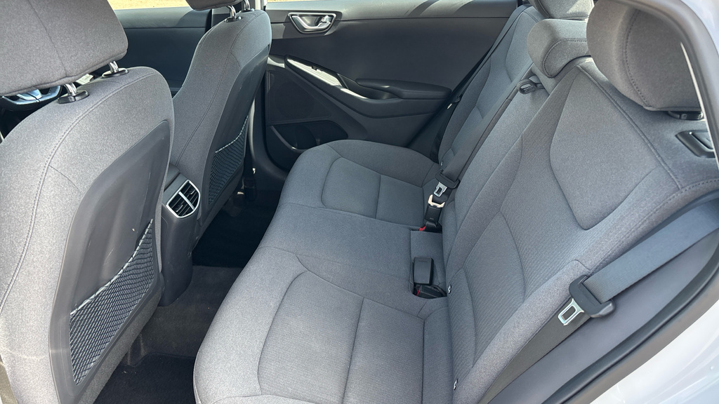 Hyundai Ioniq Hatchback Blue #25