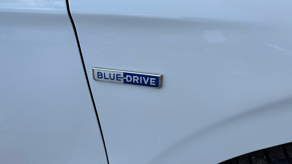 Hyundai Ioniq Hatchback Blue #44