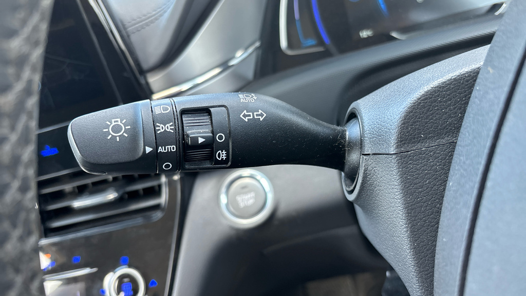 Hyundai Ioniq Hatchback Blue #38