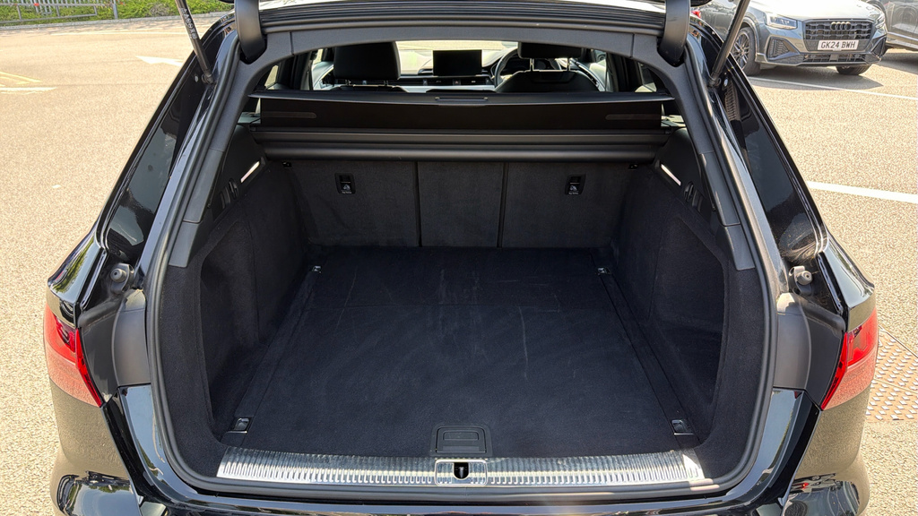 Audi A4 Avant 35 Tfsi Black Edition S Tronic Black #15