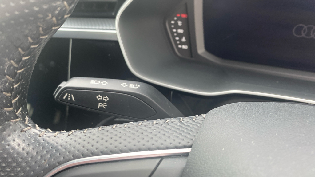 Audi Q3 2.0 Tdi Quattro S Line 148 Bhp Red #35