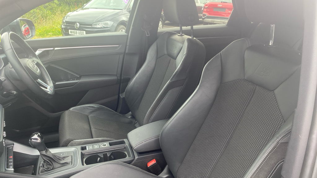Audi Q3 2.0 Tdi Quattro S Line 148 Bhp Red #24