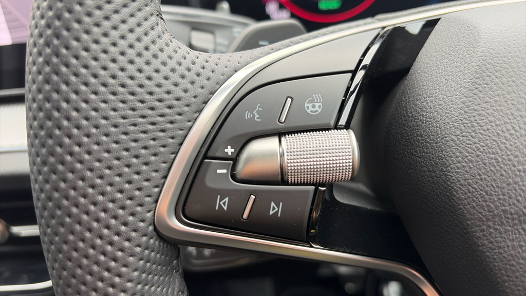 Skoda Kodiaq Se L White #20