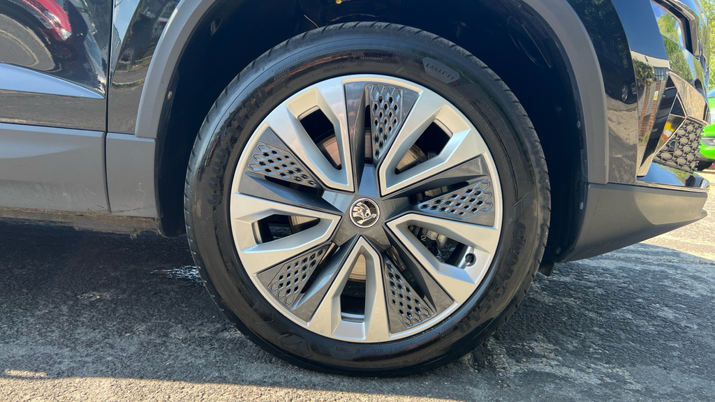 Skoda Karoq Se L Edition Grey #32