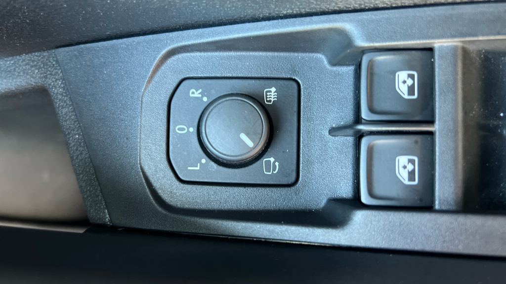 Skoda Karoq Se L Edition Grey #3