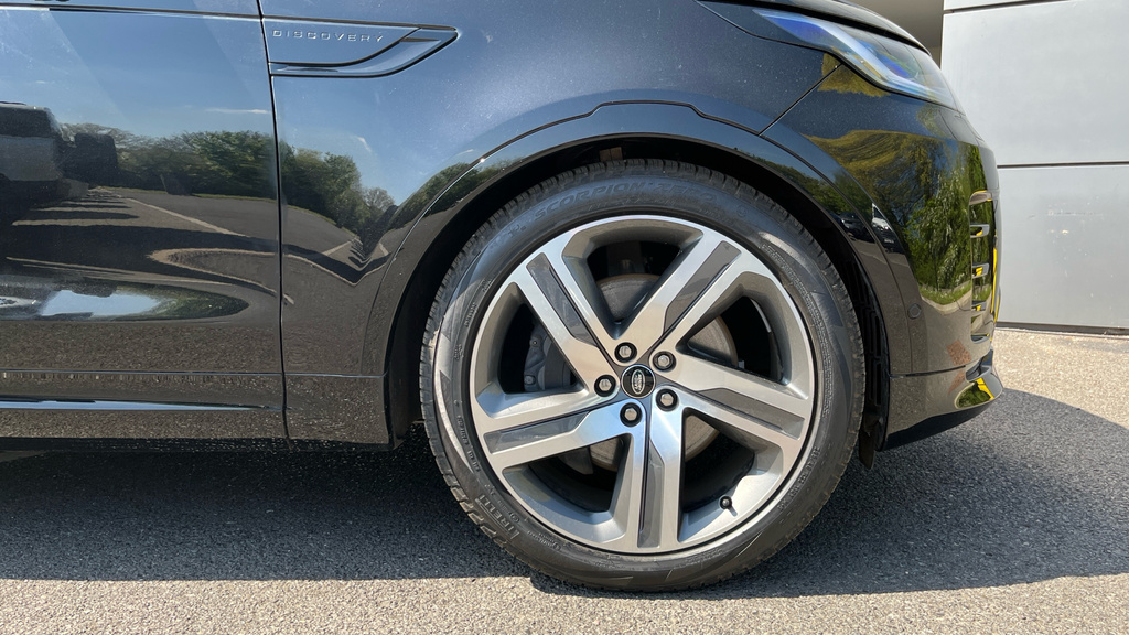 Land Rover Discovery D350 Dynamic Se Black #22