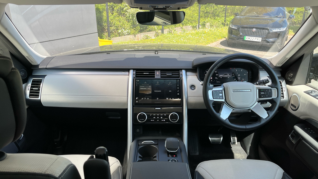 Land Rover Discovery D350 Dynamic Se Black #23
