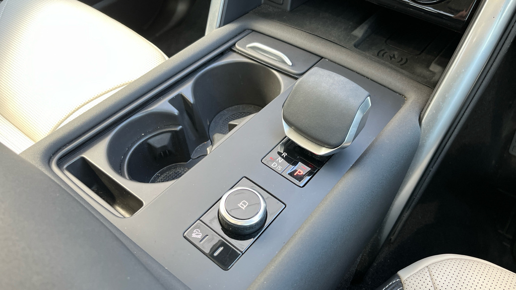 Land Rover Discovery D350 Dynamic Se Black #26
